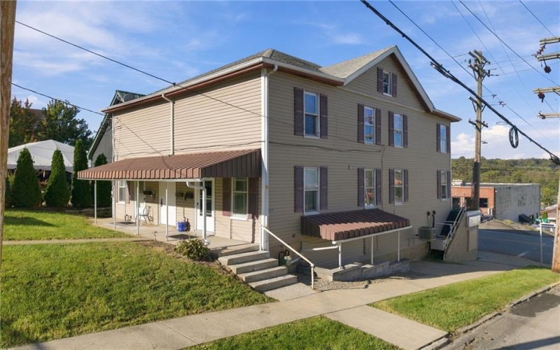 1501 BROAD STREET, 15601, 15601, ,Multi-unit,For Sale,BROAD STREET,1778749