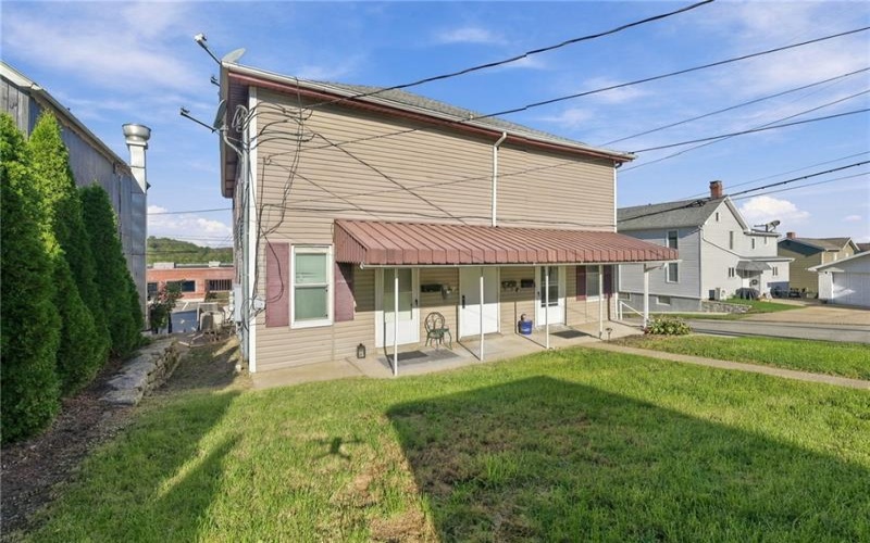 1501 BROAD STREET, 15601, 15601, ,Multi-unit,For Sale,BROAD STREET,1778749