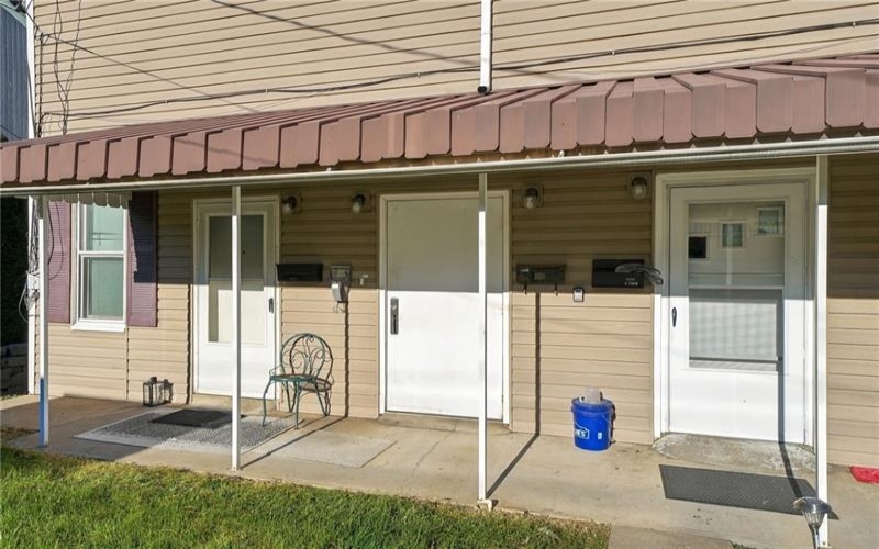 1501 BROAD STREET, 15601, 15601, ,Multi-unit,For Sale,BROAD STREET,1778749