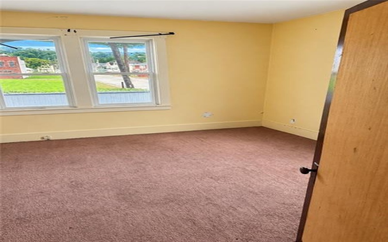1538 5th Ave, New Kensington, 15068, 1 Bedroom Bedrooms, ,1 BathroomBathrooms,Lease,For Rent,5th Ave,1778806