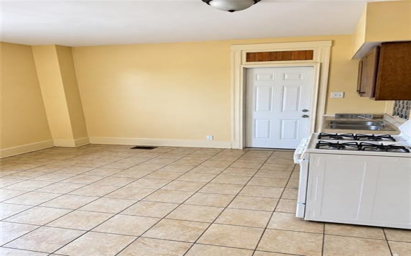 1538 5th Ave, New Kensington, 15068, 1 Bedroom Bedrooms, ,1 BathroomBathrooms,Lease,For Rent,5th Ave,1778806