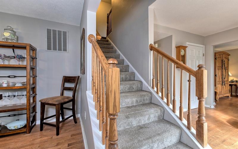 162 Janyce DRIVE, Greensburg, 15601, 4 Bedroom Bedrooms, 10 Room Rooms,2.1 BathroomBathrooms,Residential,For Sale,Janyce,1778828