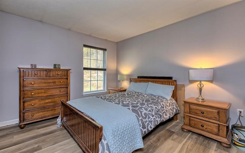 162 Janyce DRIVE, Greensburg, 15601, 4 Bedroom Bedrooms, 10 Room Rooms,2.1 BathroomBathrooms,Residential,For Sale,Janyce,1778828