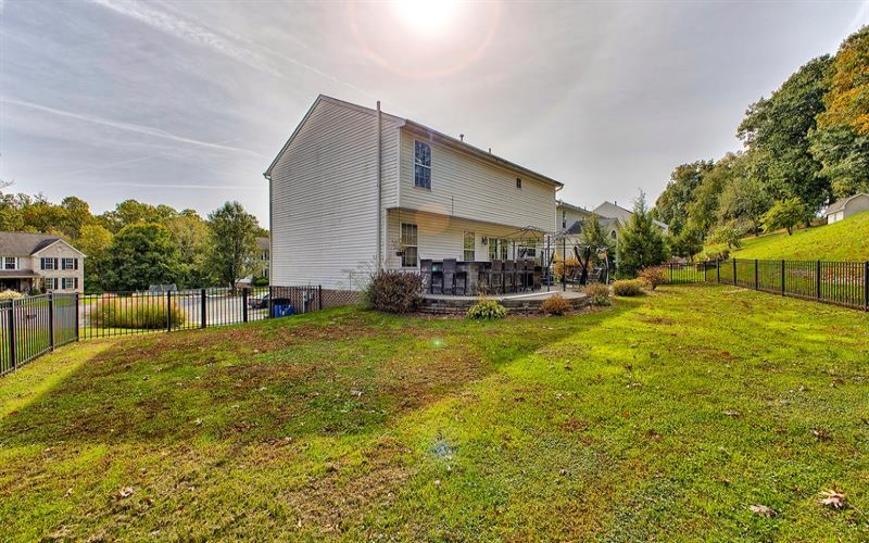 162 Janyce DRIVE, Greensburg, 15601, 4 Bedroom Bedrooms, 10 Room Rooms,2.1 BathroomBathrooms,Residential,For Sale,Janyce,1778828