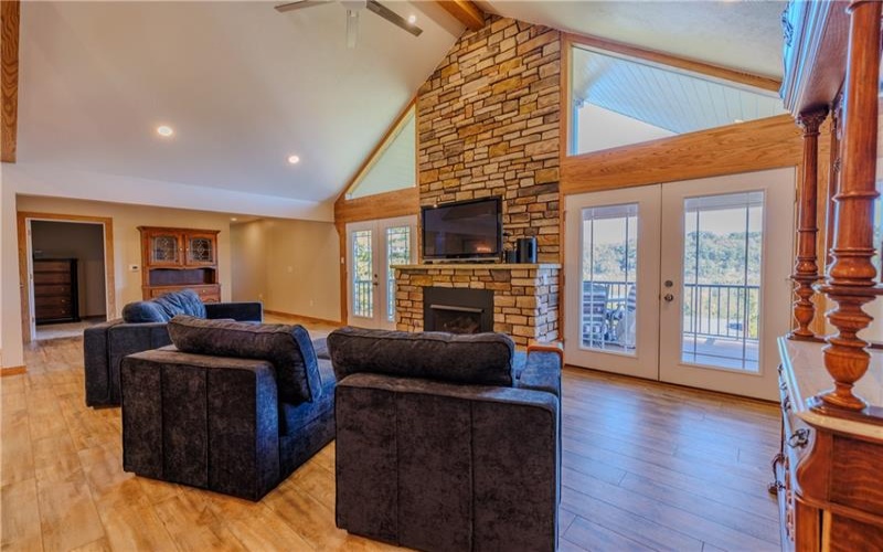 2 Nellie Ave, Dunlevy, 15432, 3 Bedroom Bedrooms, 7 Room Rooms,2.1 BathroomBathrooms,Residential,For Sale,Nellie Ave,1778895