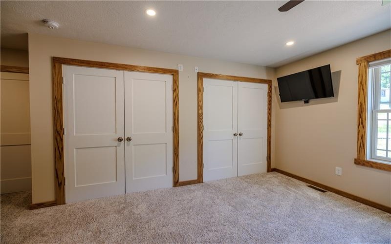 2 Nellie Ave, Dunlevy, 15432, 3 Bedroom Bedrooms, 7 Room Rooms,2.1 BathroomBathrooms,Residential,For Sale,Nellie Ave,1778895