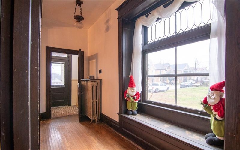222 2nd St, Jeannette, 15644, 4 Bedroom Bedrooms, 7 Room Rooms,1.1 BathroomBathrooms,Residential,For Sale,2nd St,1778950