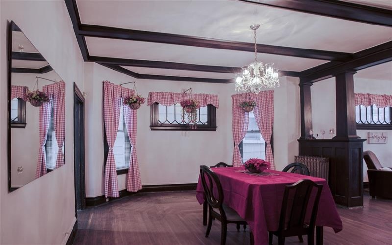 222 2nd St, Jeannette, 15644, 4 Bedroom Bedrooms, 7 Room Rooms,1.1 BathroomBathrooms,Residential,For Sale,2nd St,1778950