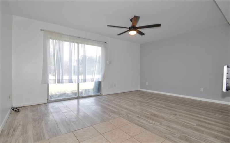 207 Scott St, Charleroi, 15022, 4 Bedroom Bedrooms, ,2 BathroomBathrooms,Residential,For Sale,Scott St,1778953