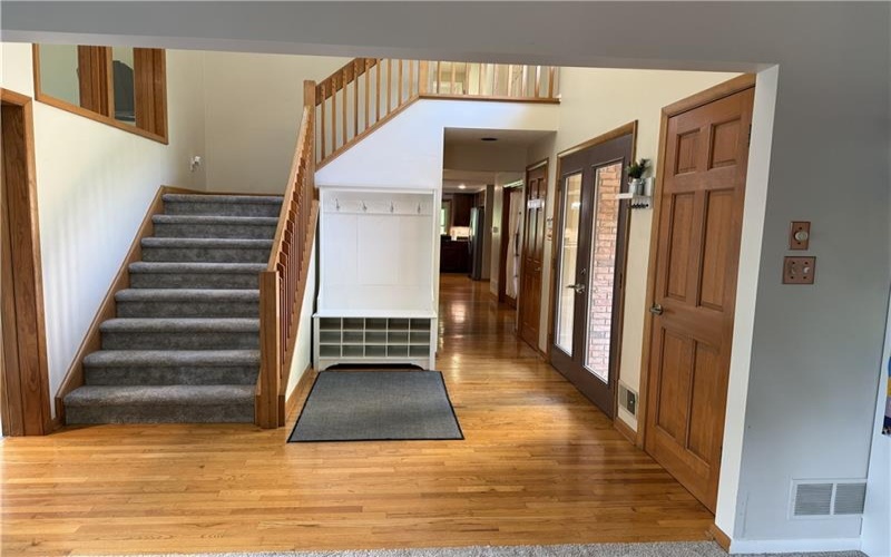 4900 Cole Road, Murrysville, 15668, 3 Bedroom Bedrooms, 11 Room Rooms,3.1 BathroomBathrooms,Residential,For Sale,Cole Road,1778994