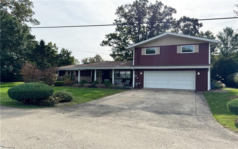 101 Kendall St., Hopwood, 15445, 4 Bedroom Bedrooms, ,2.1 BathroomBathrooms,Residential,For Sale,Kendall St.,1778261