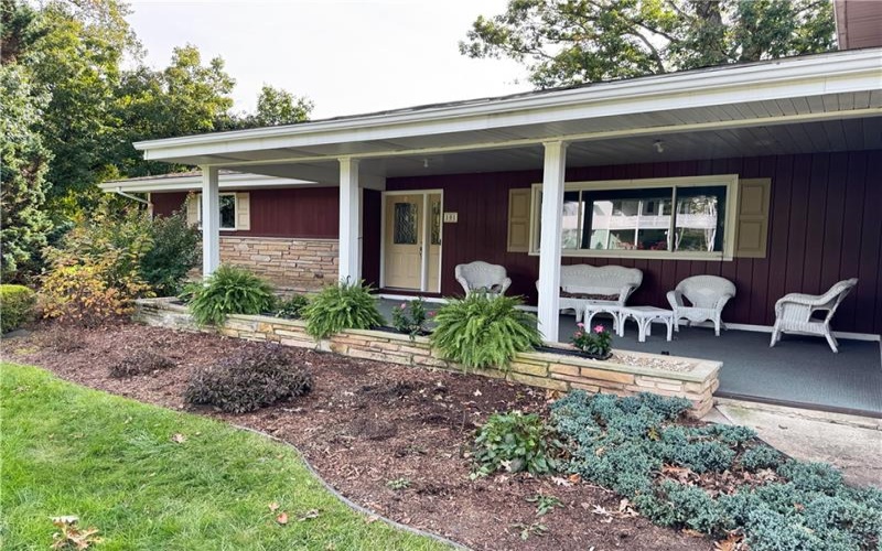 101 Kendall St., Hopwood, 15445, 4 Bedroom Bedrooms, ,2.1 BathroomBathrooms,Residential,For Sale,Kendall St.,1778261