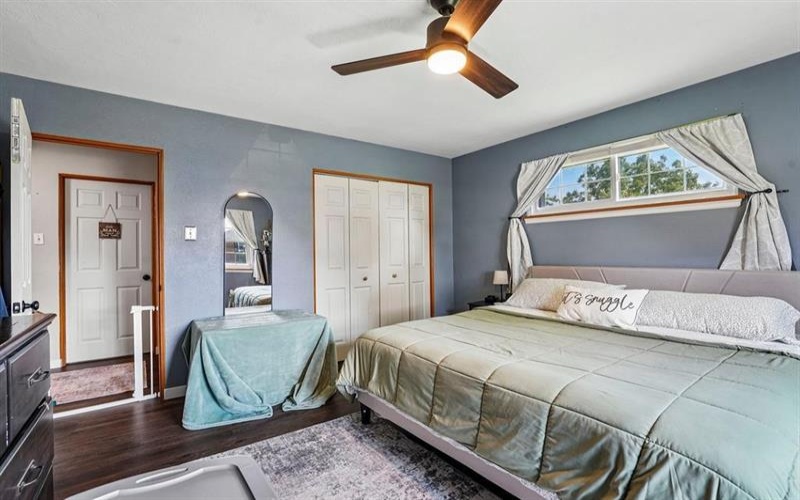 228 Walnut STREET, Houston, 15342, 3 Bedroom Bedrooms, 7 Room Rooms,2 BathroomBathrooms,Residential,For Sale,Walnut,1779014