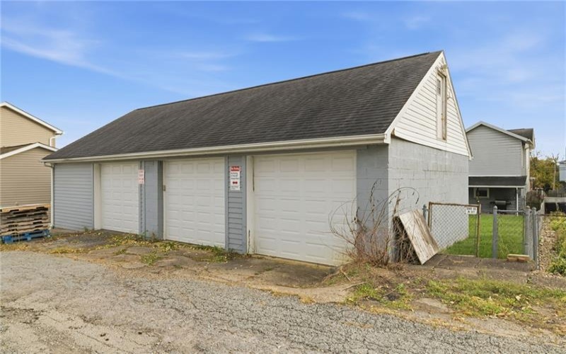 547 George St, Greensburg, 15601, 3 Bedroom Bedrooms, 7 Room Rooms,2 BathroomBathrooms,Residential,For Sale,George St,1779064
