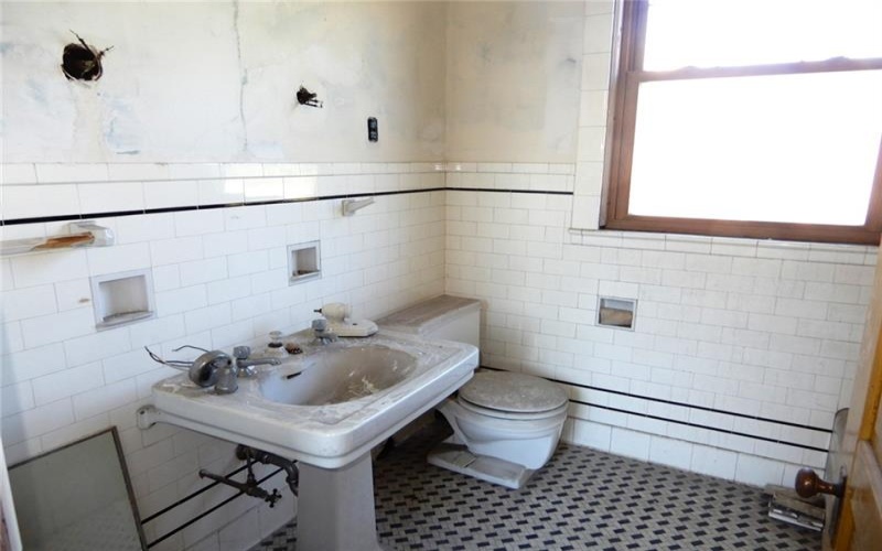 515 Main Street, Monongahela, 15063, 5 Bedroom Bedrooms, 12 Room Rooms,1.1 BathroomBathrooms,Residential,For Sale,Main Street,1779074