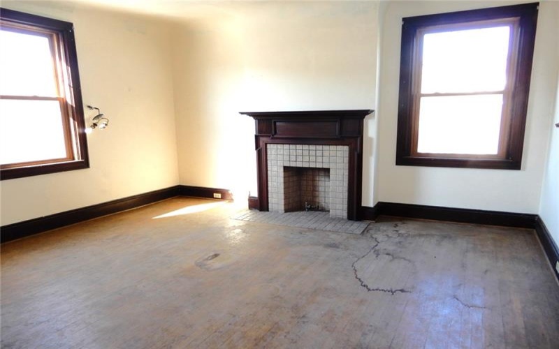 515 Main Street, Monongahela, 15063, 5 Bedroom Bedrooms, 12 Room Rooms,1.1 BathroomBathrooms,Residential,For Sale,Main Street,1779074