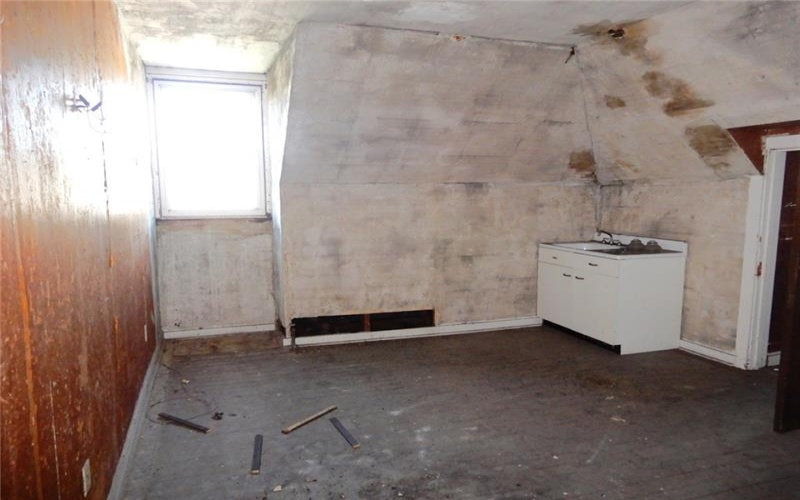 515 Main Street, Monongahela, 15063, 5 Bedroom Bedrooms, 12 Room Rooms,1.1 BathroomBathrooms,Residential,For Sale,Main Street,1779074