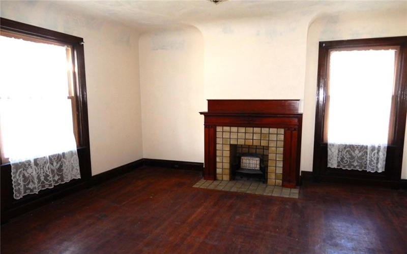 515 Main Street, Monongahela, 15063, 5 Bedroom Bedrooms, 12 Room Rooms,1.1 BathroomBathrooms,Residential,For Sale,Main Street,1779074