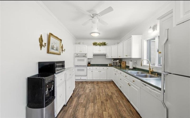 500 Broad Avenue, Belle Vernon, 15012, ,Multi-unit,For Sale,Broad Avenue,1779153