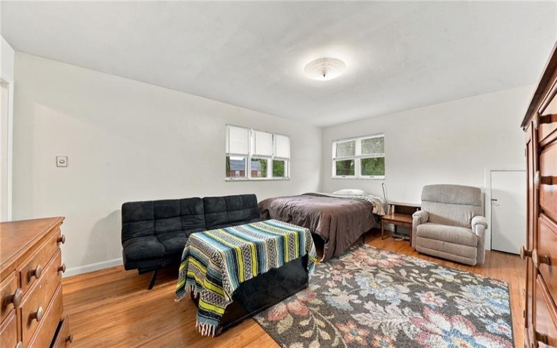 824 Spring Street, Latrobe, 15650, 4 Bedroom Bedrooms, 9 Room Rooms,3.1 BathroomBathrooms,Residential,For Sale,Spring Street,1779159
