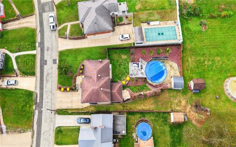 28 Pennsylvania Blvd, Monessen, 15062, 3 Bedroom Bedrooms, 9 Room Rooms,2 BathroomBathrooms,Residential,For Sale,Pennsylvania Blvd,1779192