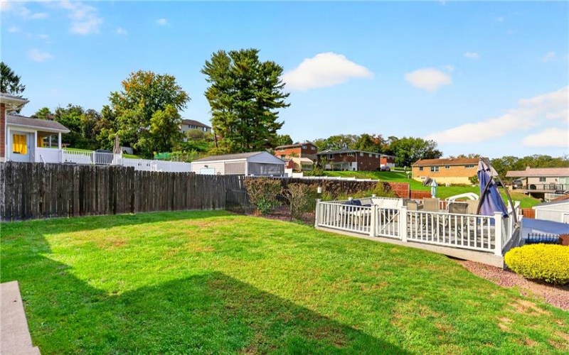 28 Pennsylvania Blvd, Monessen, 15062, 3 Bedroom Bedrooms, 9 Room Rooms,2 BathroomBathrooms,Residential,For Sale,Pennsylvania Blvd,1779192