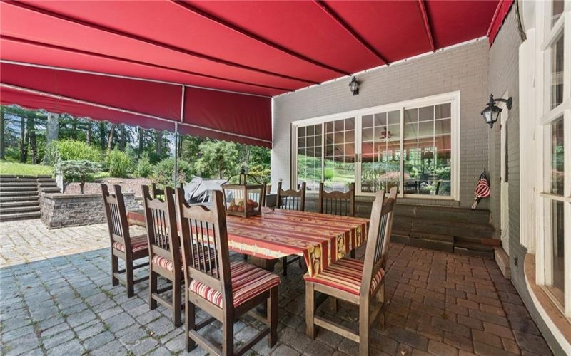 114 Sunrise Lane, Ligonier, 15658, 3 Bedroom Bedrooms, 10 Room Rooms,3.1 BathroomBathrooms,Residential,For Sale,Sunrise Lane,1779197