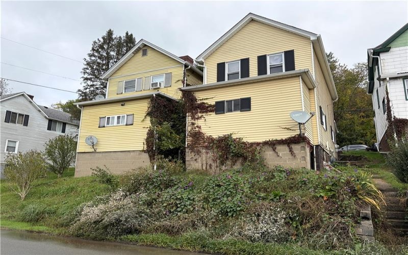 353-355 3rd St, Webster, 15087, ,Multi-unit,For Sale,3rd St,1779206
