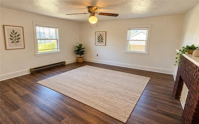 117 Hall ave, Washington, 15301, 2 Bedroom Bedrooms, ,1 BathroomBathrooms,Lease,For Rent,Hall ave,1779228