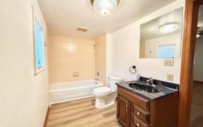 112 April Street, Yukon, 15698, 1 Bedroom Bedrooms, ,Lease,For Rent,April Street,1779245