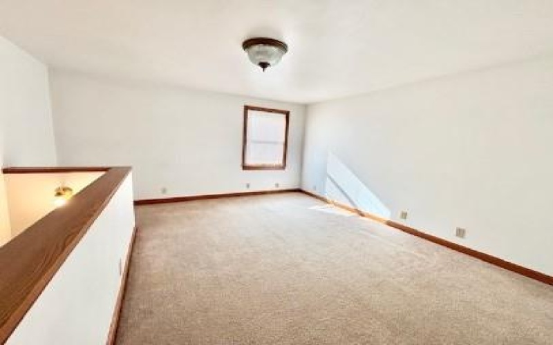 112 April Street, Yukon, 15698, 1 Bedroom Bedrooms, ,Lease,For Rent,April Street,1779245