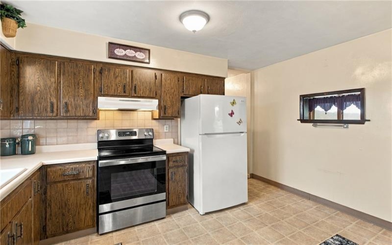 1528 Millers Run Rd, Mc Donald, 15057, 3 Bedroom Bedrooms, 10 Room Rooms,1 BathroomBathrooms,Residential,For Sale,Millers Run Rd,1779246