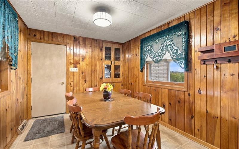 1528 Millers Run Rd, Mc Donald, 15057, 3 Bedroom Bedrooms, 10 Room Rooms,1 BathroomBathrooms,Residential,For Sale,Millers Run Rd,1779246