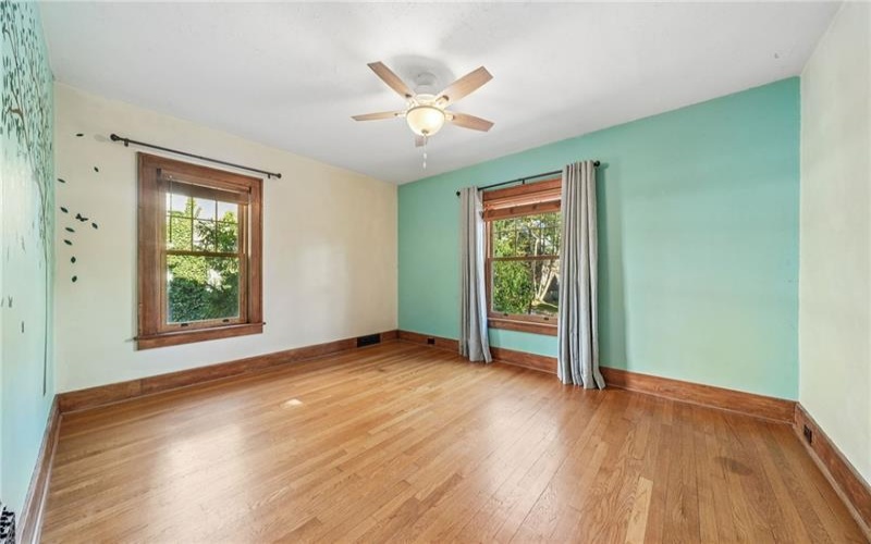 55 Morgan Ave, Washington, 15301, 4 Bedroom Bedrooms, 10 Room Rooms,3 BathroomBathrooms,Residential,For Sale,Morgan Ave,1779268