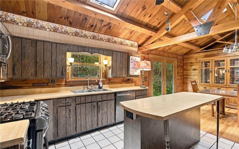 299 Fishpot Rd, Fredericktown, 15333, 4 Bedroom Bedrooms, 12 Room Rooms,1.1 BathroomBathrooms,Residential,For Sale,Fishpot Rd,1779272