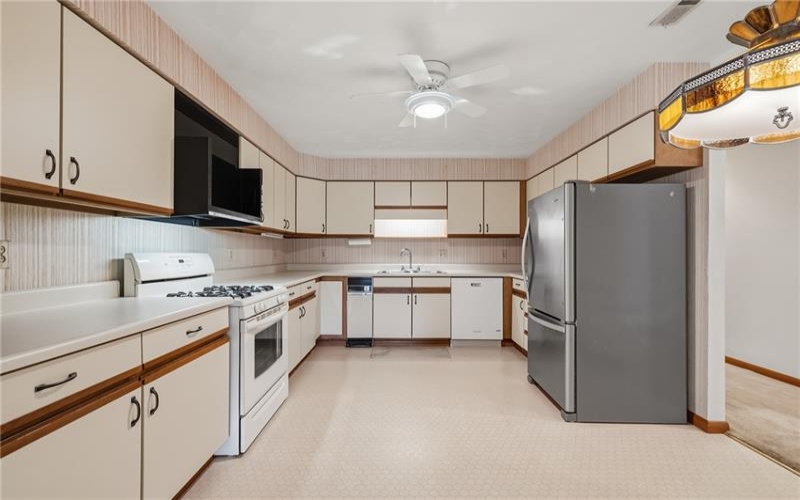 3885 Brookside Lane, Murrysville, 15668, 2 Bedroom Bedrooms, ,2.1 BathroomBathrooms,Residential,For Sale,Brookside Lane,1779279