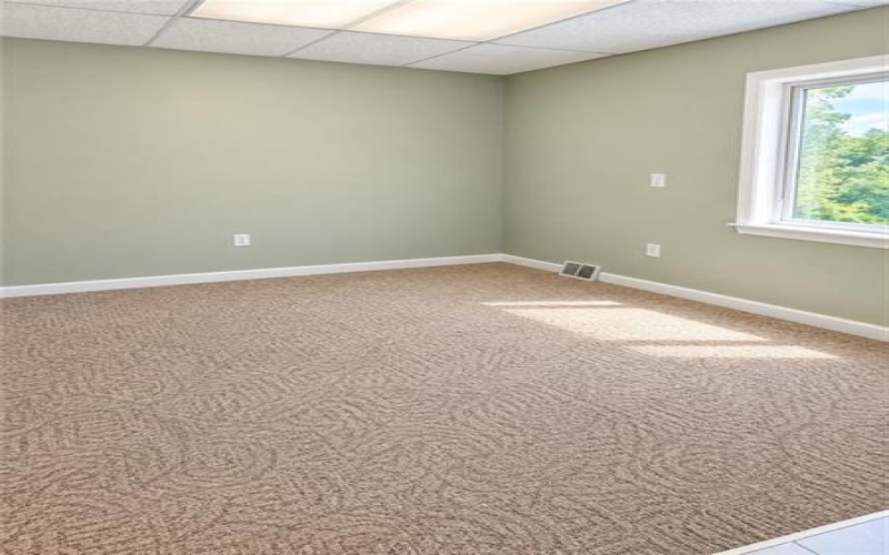 6081 William Penn Hwy, Export, 15632, ,Commercial-industrial-business,For Sale,William Penn Hwy,1779282