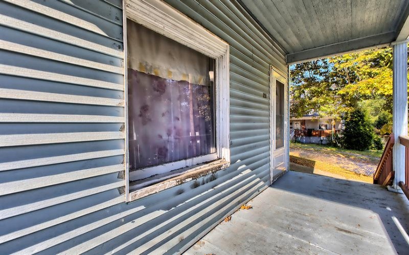 231 Good STREET, Jeannette, 15644, 3 Bedroom Bedrooms, 3 Room Rooms,1.1 BathroomBathrooms,Residential,For Sale,Good,1779328