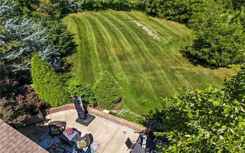 1004 Skyline Dr, Canonsburg, 15317, 4 Bedroom Bedrooms, 12 Room Rooms,3.1 BathroomBathrooms,Residential,For Sale,Skyline Dr,1779332