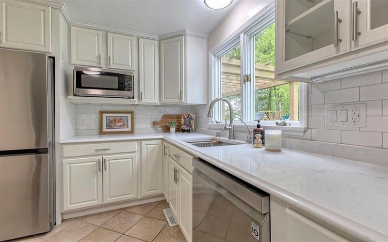 3222 Ridgeway Road, Greensburg, 15601, 5 Bedroom Bedrooms, ,2.2 BathroomBathrooms,Residential,For Sale,Ridgeway Road,1779366