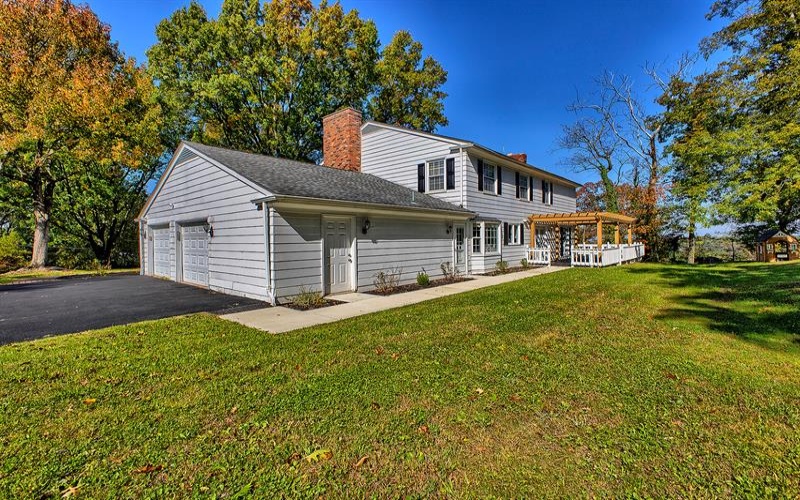 3222 Ridgeway Road, Greensburg, 15601, 5 Bedroom Bedrooms, ,2.2 BathroomBathrooms,Residential,For Sale,Ridgeway Road,1779366