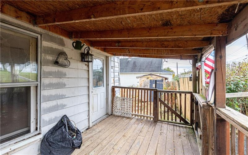 99 Charles St, Washington, 15301, 3 Bedroom Bedrooms, 6 Room Rooms,2 BathroomBathrooms,Residential,For Sale,Charles St,1778932