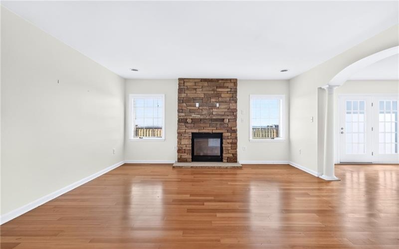 11 Grant Ave, Donora, 15033, 3 Bedroom Bedrooms, ,3 BathroomBathrooms,Residential,For Sale,Grant Ave,1778989
