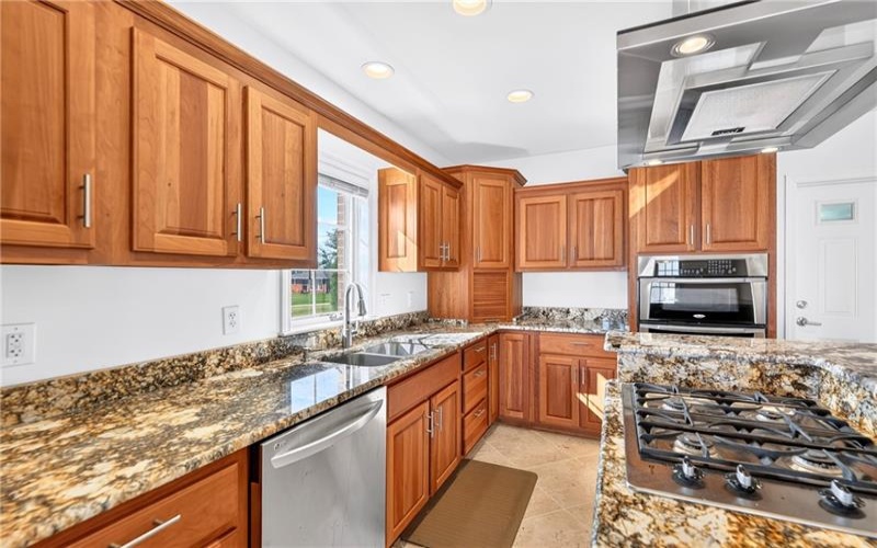 11 Grant Ave, Donora, 15033, 3 Bedroom Bedrooms, ,3 BathroomBathrooms,Residential,For Sale,Grant Ave,1778989