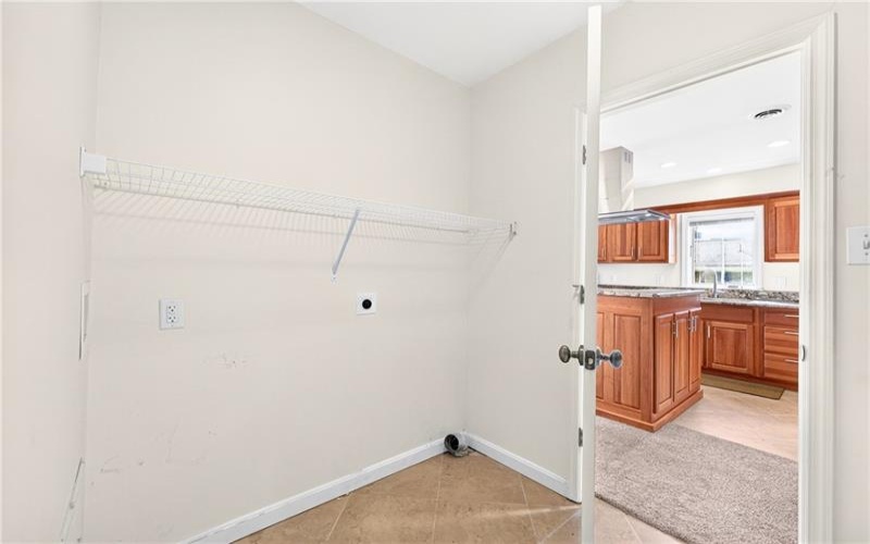 11 Grant Ave, Donora, 15033, 3 Bedroom Bedrooms, ,3 BathroomBathrooms,Residential,For Sale,Grant Ave,1778989