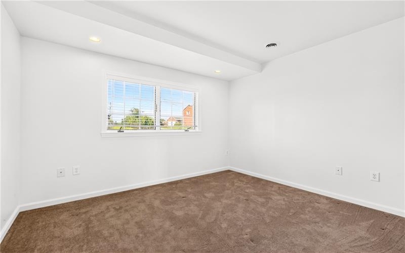 11 Grant Ave, Donora, 15033, 3 Bedroom Bedrooms, ,3 BathroomBathrooms,Residential,For Sale,Grant Ave,1778989