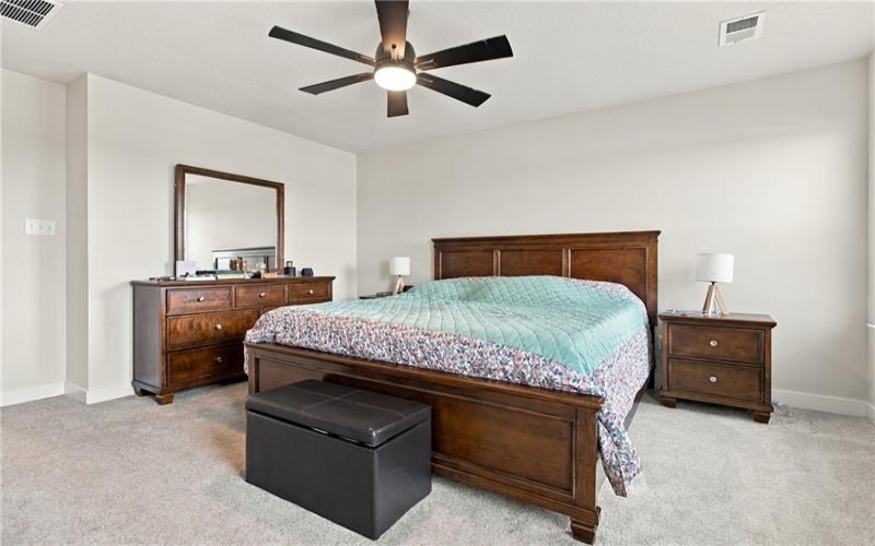 218 Yellowwood Ct, Washington, 15301, 3 Bedroom Bedrooms, 9 Room Rooms,2.1 BathroomBathrooms,Residential,For Sale,Yellowwood Ct,1779384