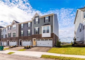 218 Yellowwood Ct, Washington, 15301, 3 Bedroom Bedrooms, 9 Room Rooms,2.1 BathroomBathrooms,Residential,For Sale,Yellowwood Ct,1779384 218 Yellowwood Ct, Washington, 15301, 3 Bedroom Bedrooms, 9 Room Rooms,2.1 BathroomBathrooms,Residential,For Sale,Yellowwood Ct,1779384