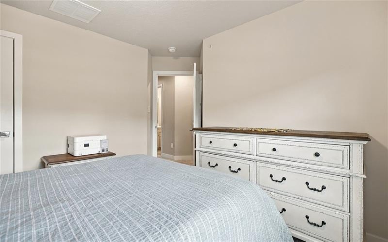 218 Yellowwood Ct, Washington, 15301, 3 Bedroom Bedrooms, 9 Room Rooms,2.1 BathroomBathrooms,Residential,For Sale,Yellowwood Ct,1779384