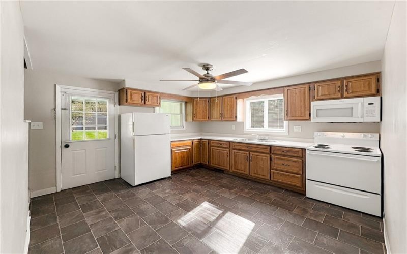 107 Collier Street, Greensburg, 15601, ,Multi-unit,For Sale,Collier Street,1779385